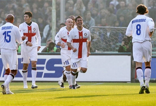 约罗：我们需要处理好压力，压力不会改变我们的比赛方式（约罗：学会应对压力，但我们的打法不会改变）