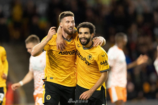 哈兰德解释进球后不庆祝原因，灵感来自阿喀琉斯电影和社媒梗图（哈兰德谈进球后不庆祝：灵感源自阿喀琉斯电影与社交媒体梗图）