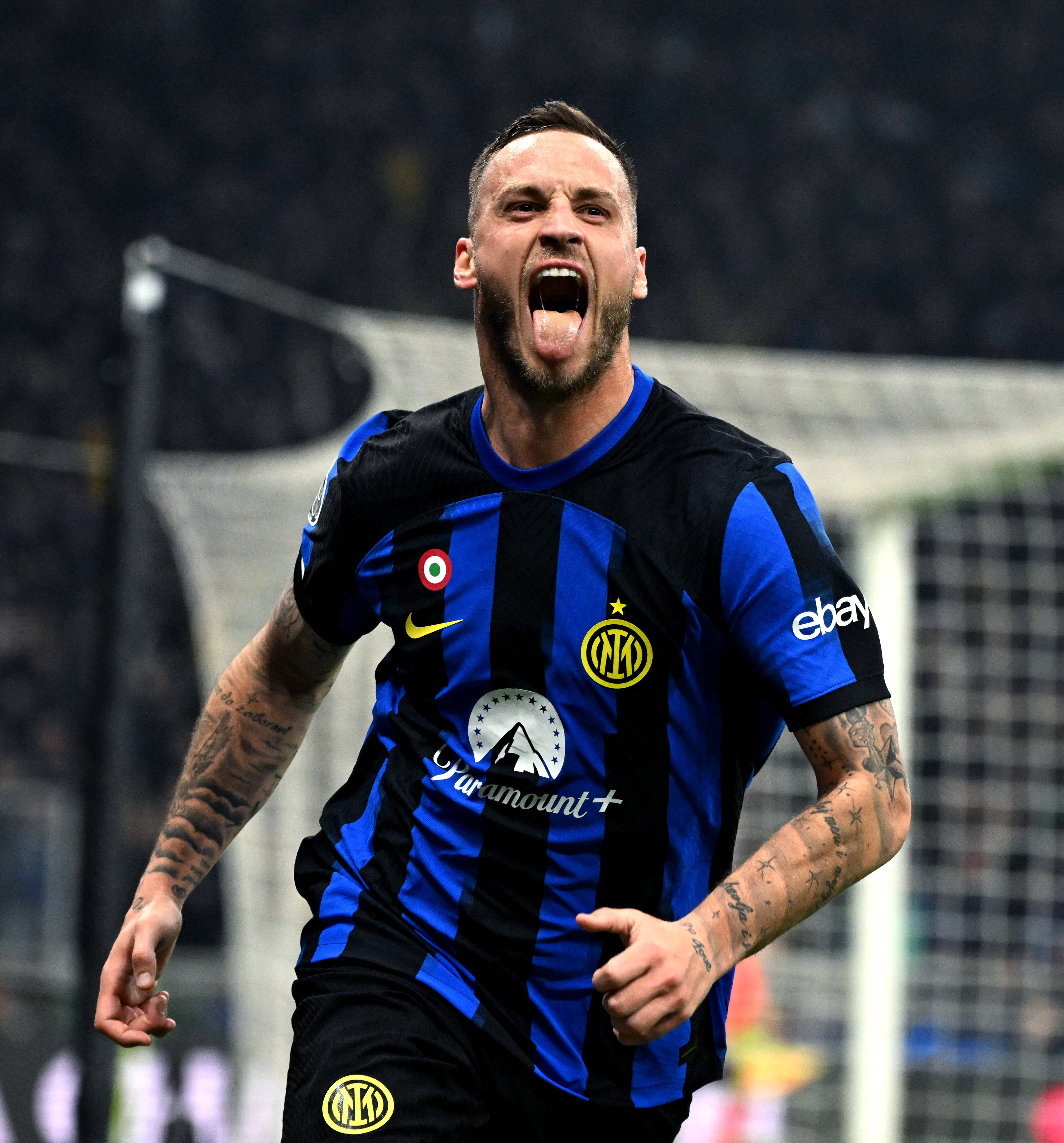 CBA杯战报：米奇22分6板，青岛107-76狂胜北京（CBA杯快讯：米奇砍22分6篮板，青岛107-76大胜北京）