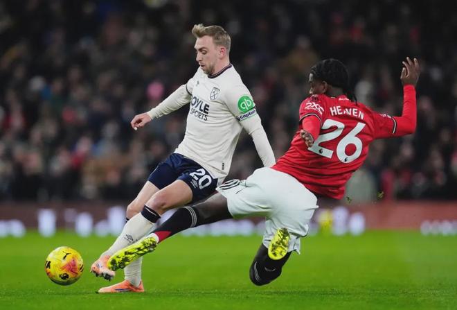 巴尔韦德：保持对联赛的信念至关重要，将继续为冠军而战（巴尔韦德：坚定联赛信念最重要，我们将继续冲击冠军）