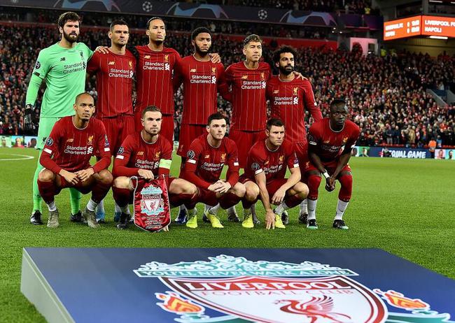 每体：卡萨多在与巴萨进行续约谈判，但他的顺位已经下降（每体：卡萨多与巴萨续约谈判进行中，但其队内顺位已下滑）