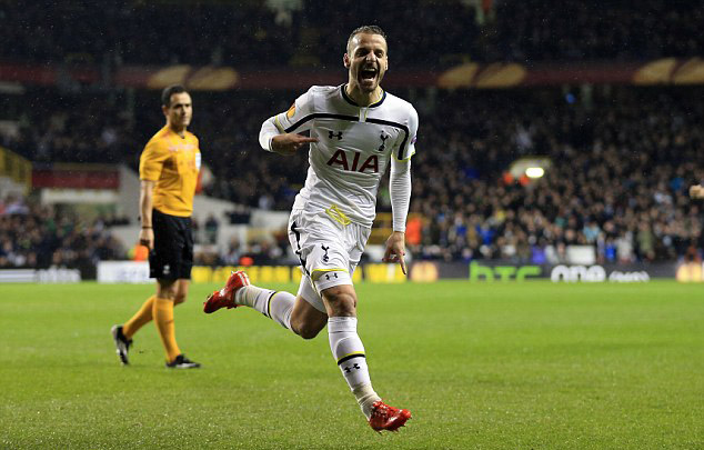 2025意大利足球盛典评最佳阵：劳塔罗领衔，国米5人入选（2025意大利足球盛典最佳阵出炉：劳塔罗压阵，国米五将入选）