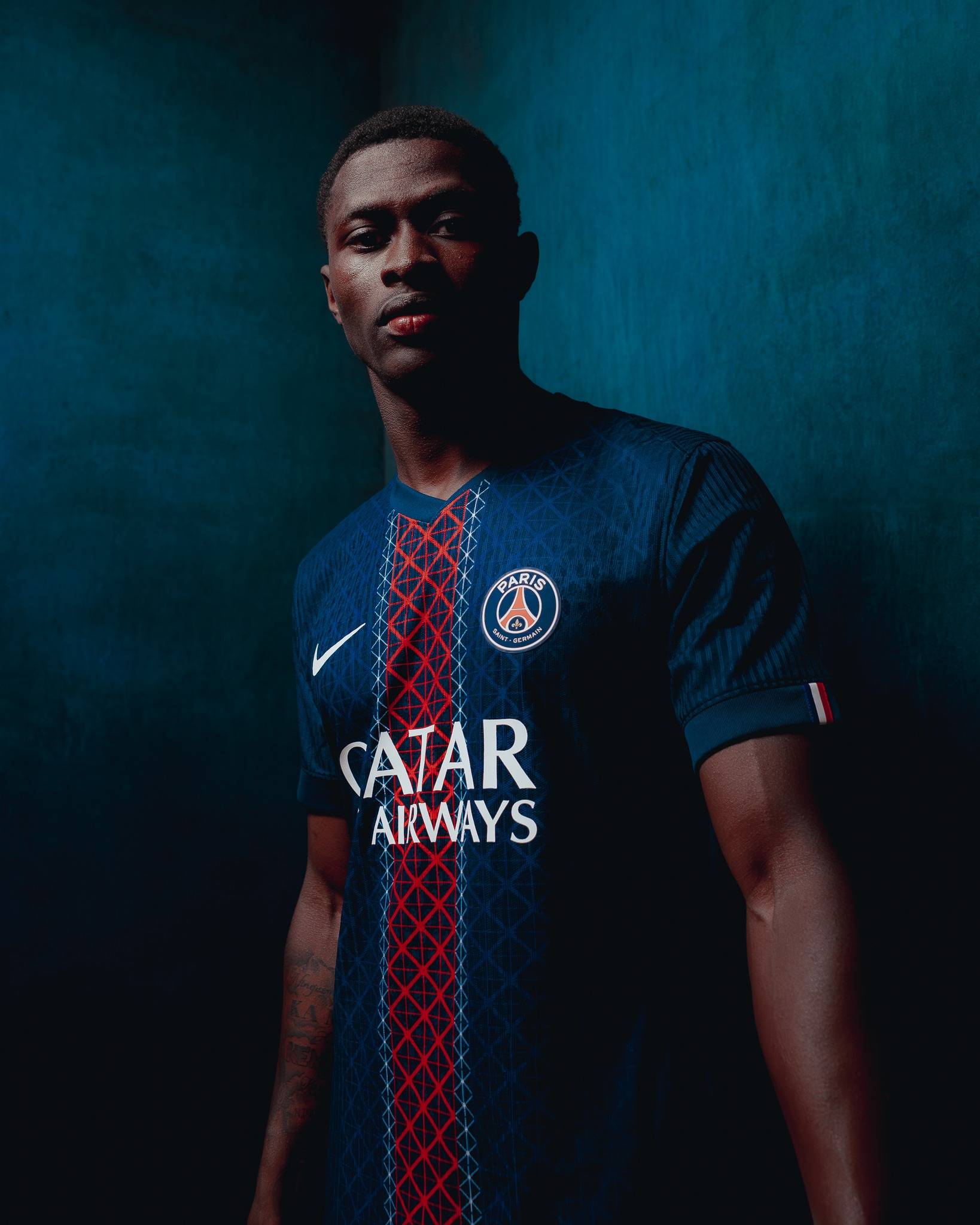 罗马诺：曼城是塞门约的首选；曼联已做好支付解约金的准备（罗马诺：塞门约倾向加盟曼城，曼联已准备触发解约金条款）