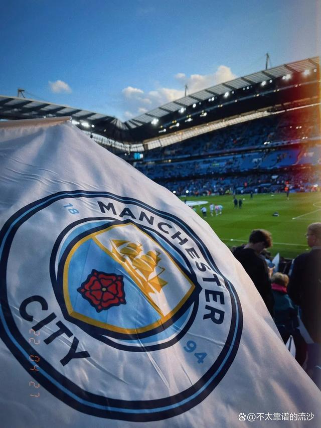 周定洋入围亚冠最佳球员，但因限薪令遭拒，欲重返欧洲或改身份寻求更高薪资。（周定洋跻身亚冠最佳候选，却因限薪遭拒，拟重返欧洲或改身份谋更高薪资）