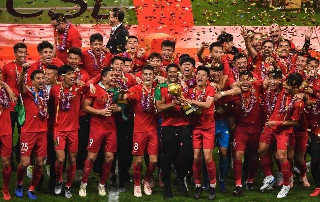 阿斯：孔德和巴尔德本赛季大幅下滑，但教练组仍对他们有期待（阿斯：孔德、巴尔德本季状态走低，教练组仍寄予厚望）