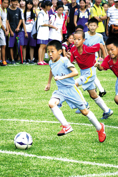 关键回合出现三次攻防转换（关键回合三度攻防易手）