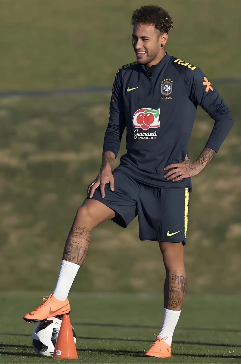 保加利亚男排尼科洛夫 年薪曝光 波兰媒体：来波超会更多（保加利亚男排尼科洛夫年薪曝光 波媒：若转投波超薪资更高）