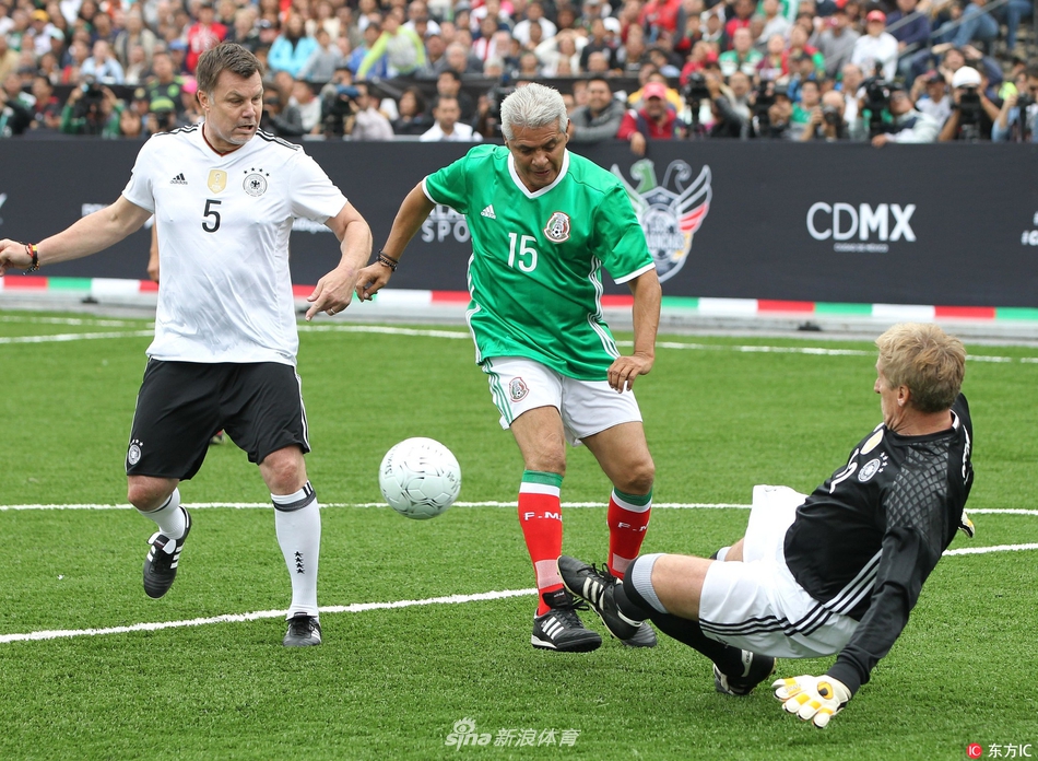 高效发挥！亚历山大半场6中5拿到17分3篮板3助攻（手感火热！亚历山大半场6投5中砍下17分3篮板3助攻）