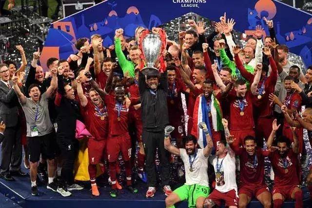 韩足晚报（2025.11.25）FC首尔夺取亚冠客场首胜（韩国足坛晚报（2025-11-25）：FC首尔斩获亚冠客场首胜）